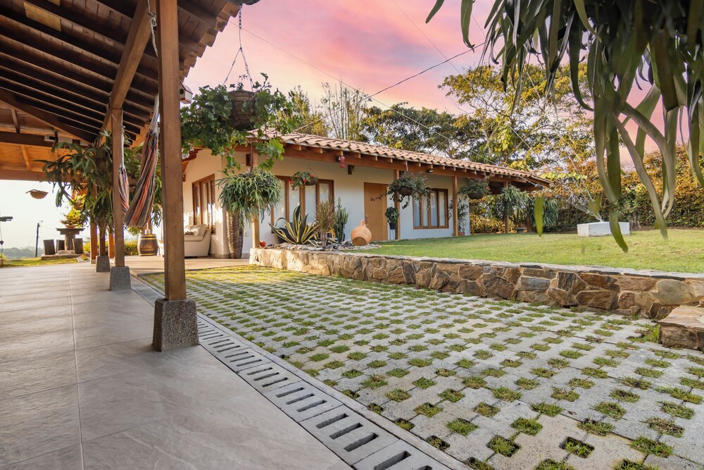 Finca Villa Alfa