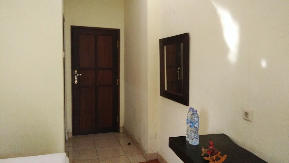 Puri Alam Dewata - Guest Villas