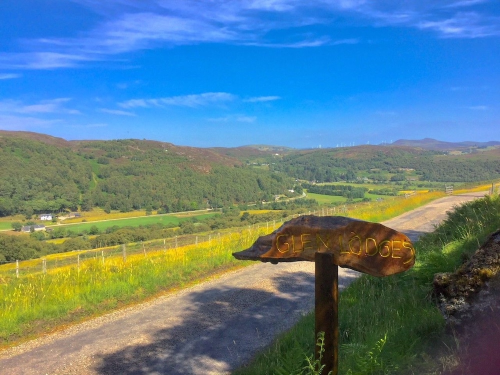 Glen Lodges