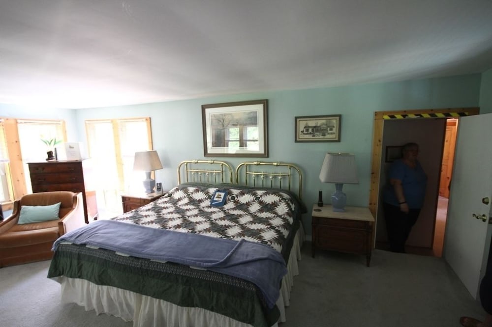 Sunny Rock B&B Haliburton