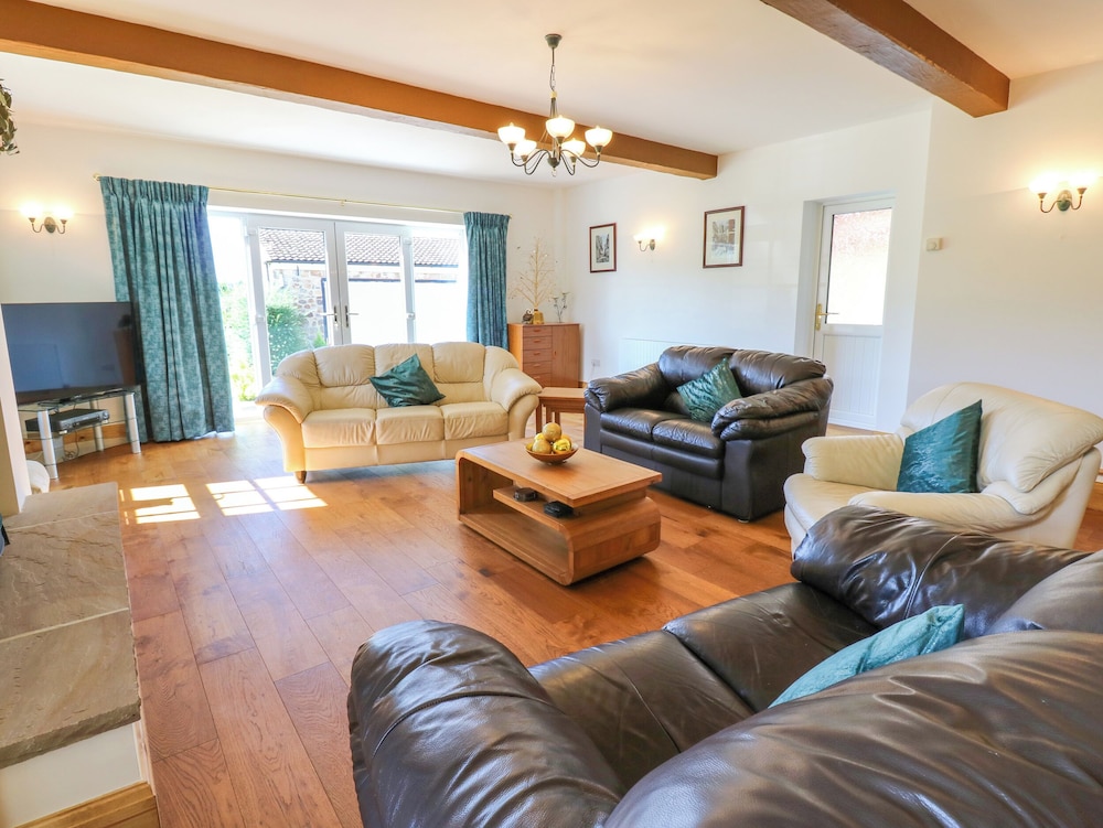 Moorhen House
