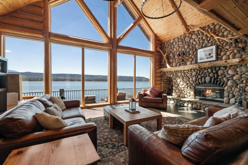 Northern Exposure Lakefront