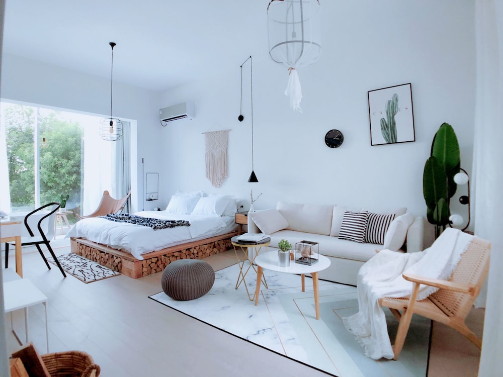 LIVE INN Home