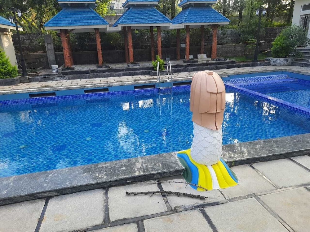 MSB Silver Spring Resort