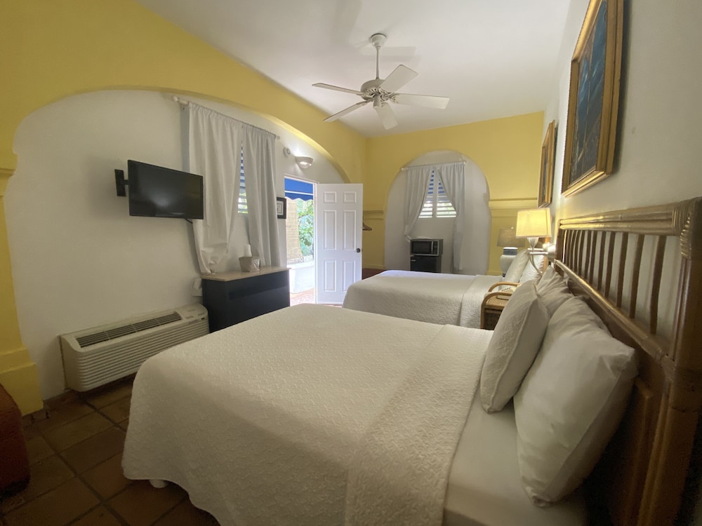At Wind Chimes Boutique Hotel - Property Image 28
