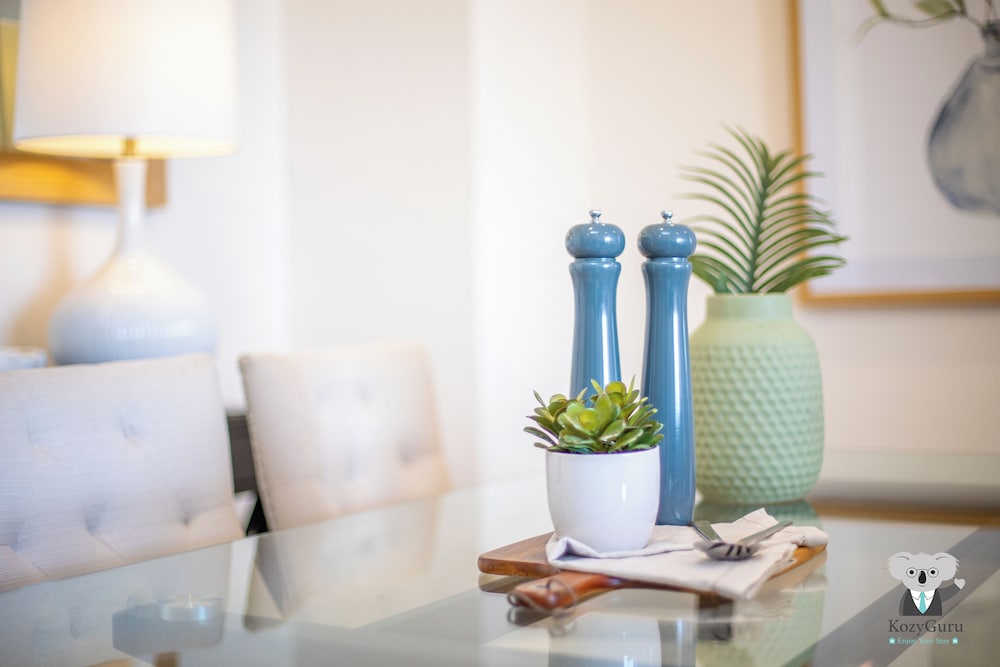 Kozyguru | Wentworth Point | 2B Apt+Free Parking