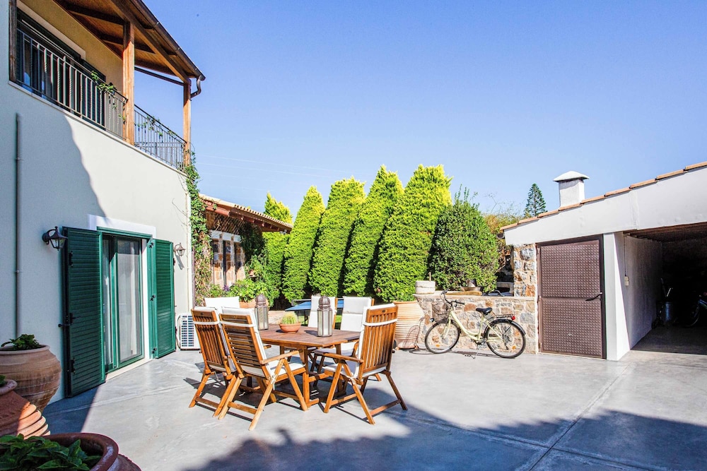 Villa Golden Crest
