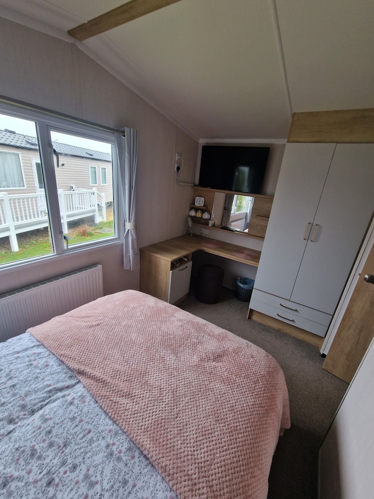 8 Birth Static Caravan view 5