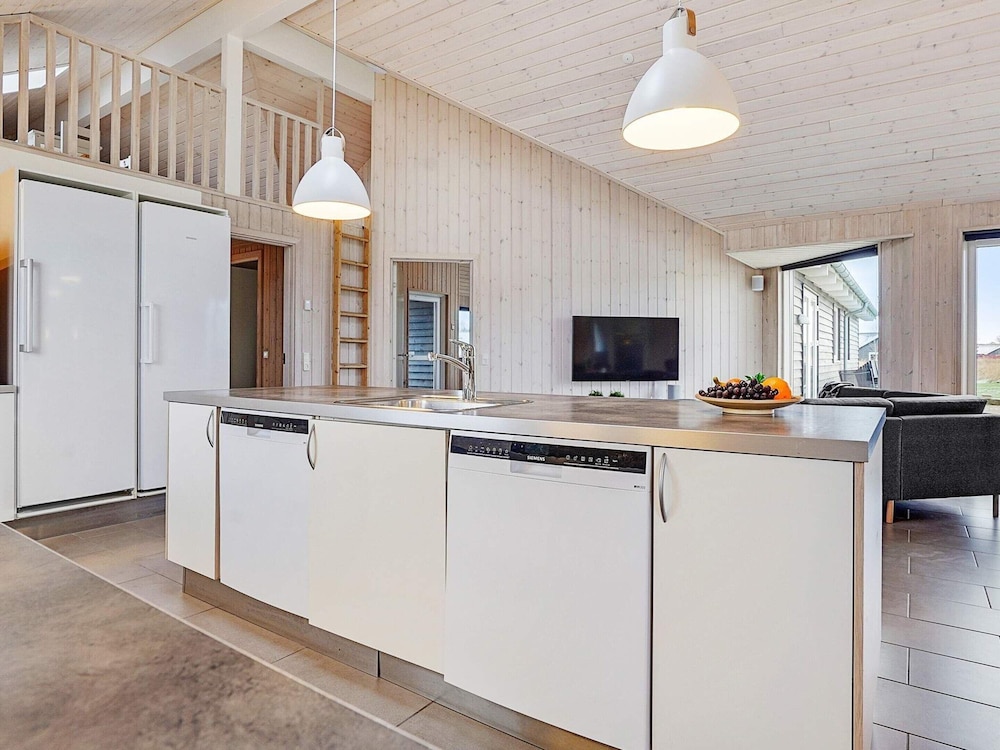 Luxury Pool Retreat in Kegnaes - By Traum Ferienwohnungen view 3