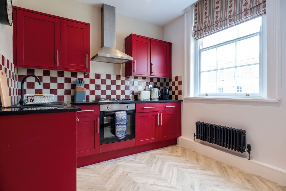 Stunning HighStreet Escape in Cheltenham