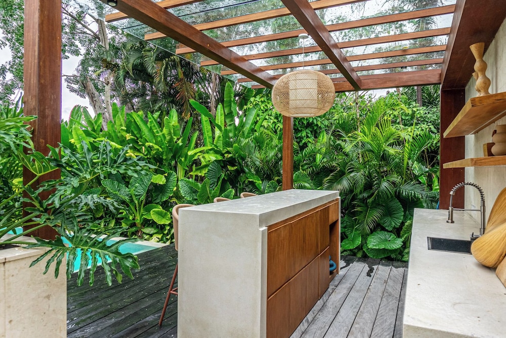 Villa Casa La Brisa by RPM