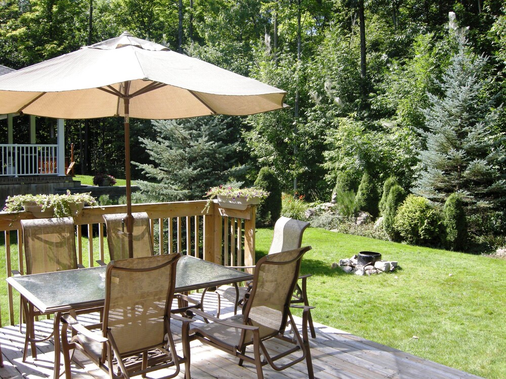 Tucked Inn the Harbour Bed & Breakfast