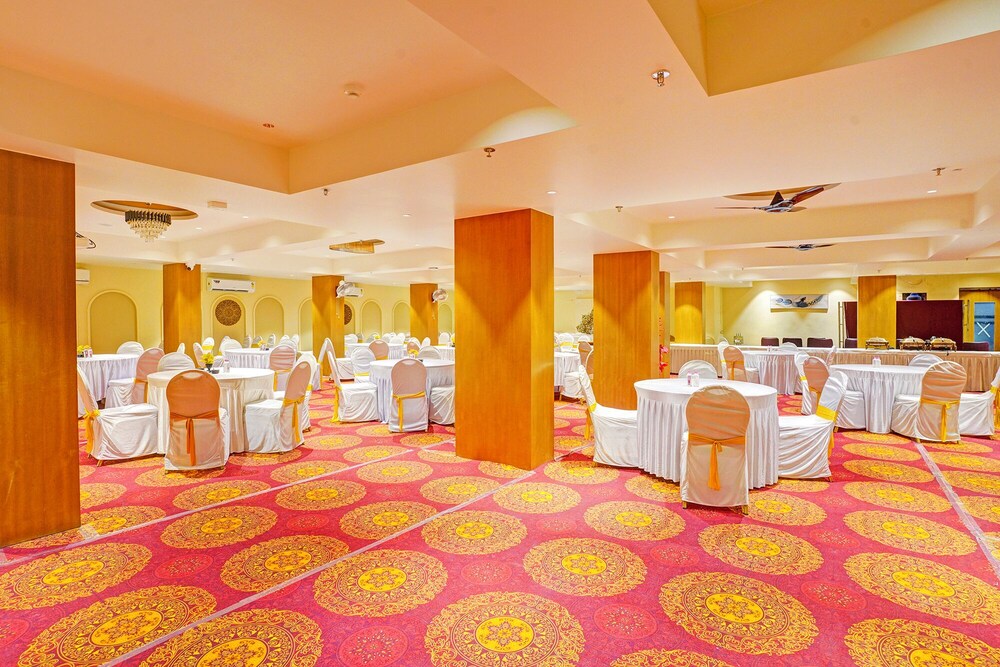 Fabhotel Siddharth Inn