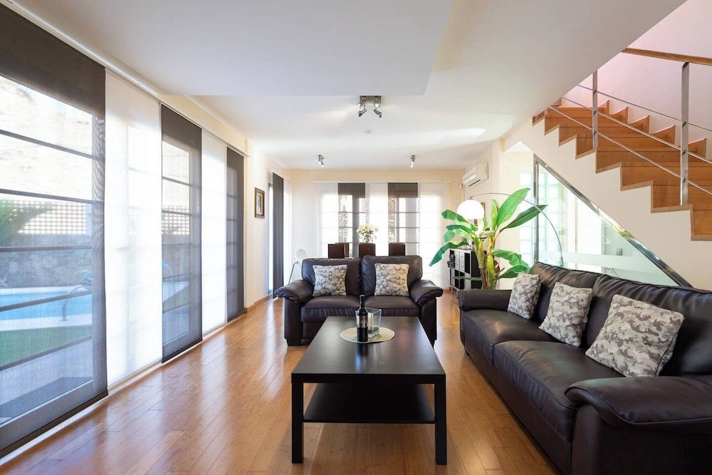 Villa Canarias