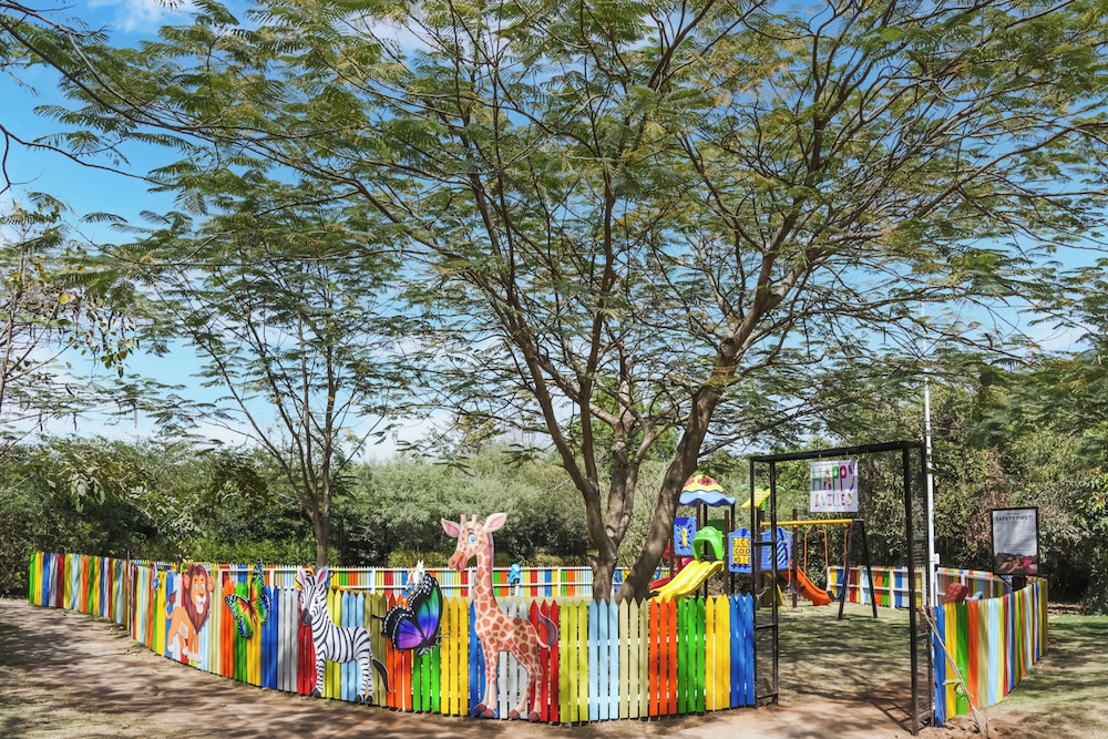 Club Mahindra Resort - Tungi