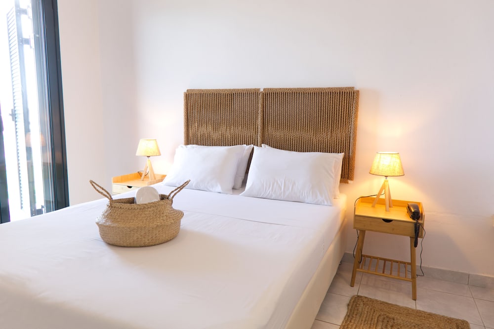 Koukounari Apartments photo 2