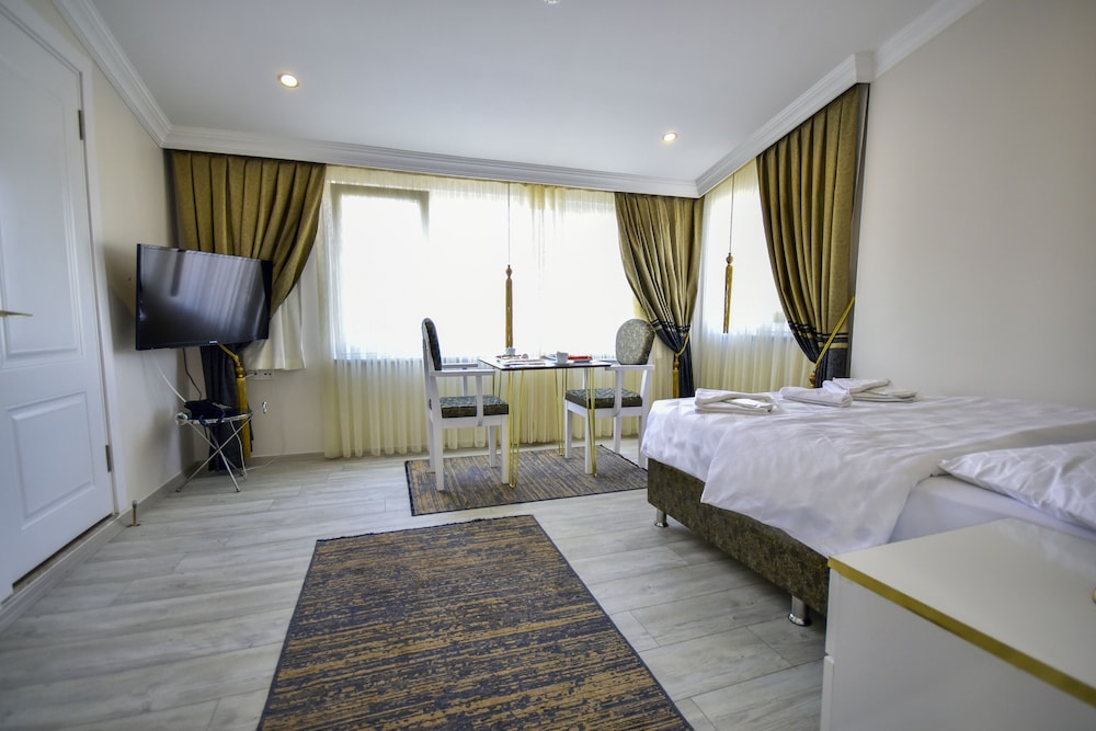 Loca Suit Otel - Image 18