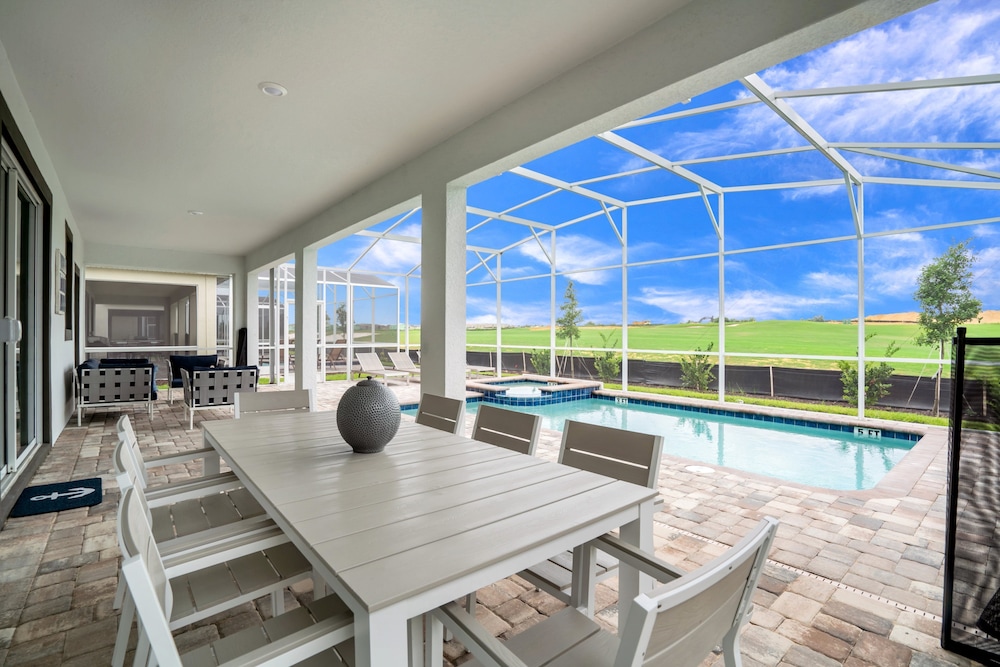 851pbeach Amazing Champions Gate 9 Bedroom 5 Bed - Image 5