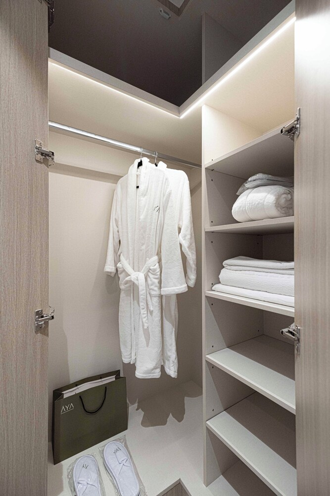 Aya- Stylish 1BR Stay NadAlSheba 34