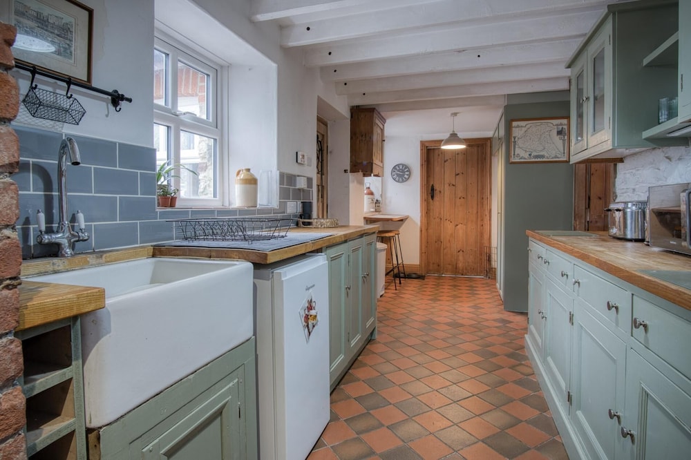Woodcocks House - 3 Bedroom Holiday Home - Kilgetty