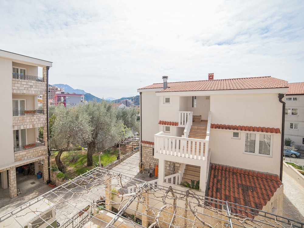Ivan Apartmani