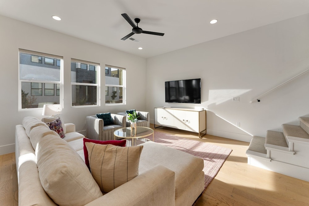 Villa #29 At Bloomington Country Club 4 Bedroom Townhouse