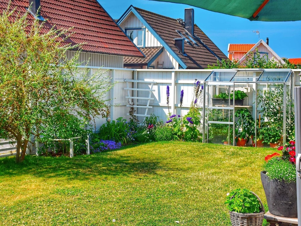 6 Person Holiday Home in Klovedal view 3