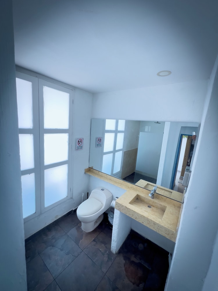 The Blue House Hostel - Santa Marta