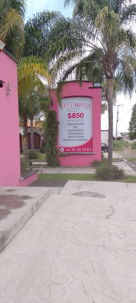 Hotel Ejecutivo Aeropuerto Morelia - Property Image 36