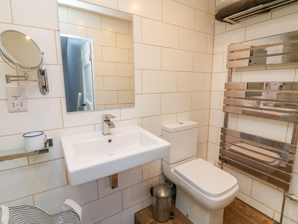 Photo 20