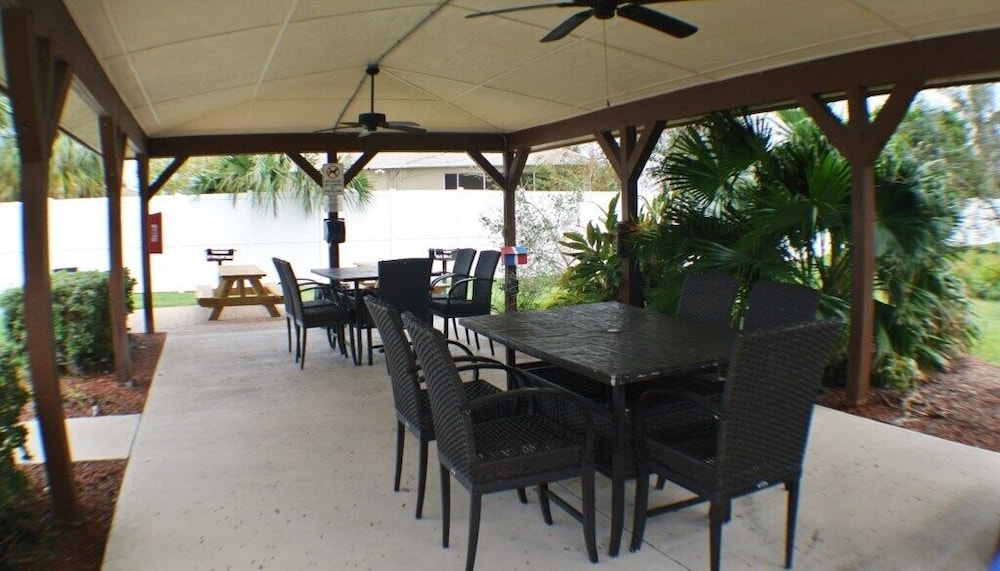 Ocean Village Club I35