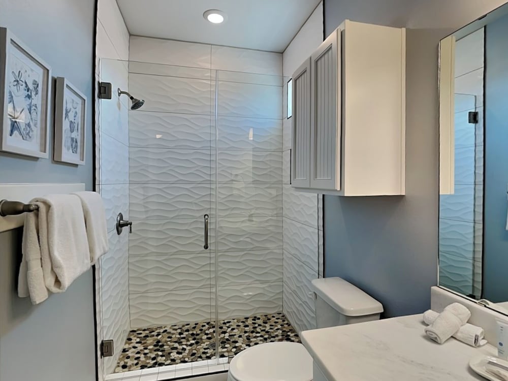 Port A's Flip Flops & Pop Tops by Silver Sands Vacation Rentals