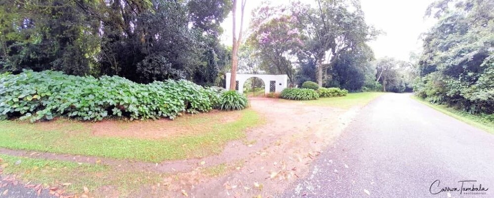 Vimbainashe Villa