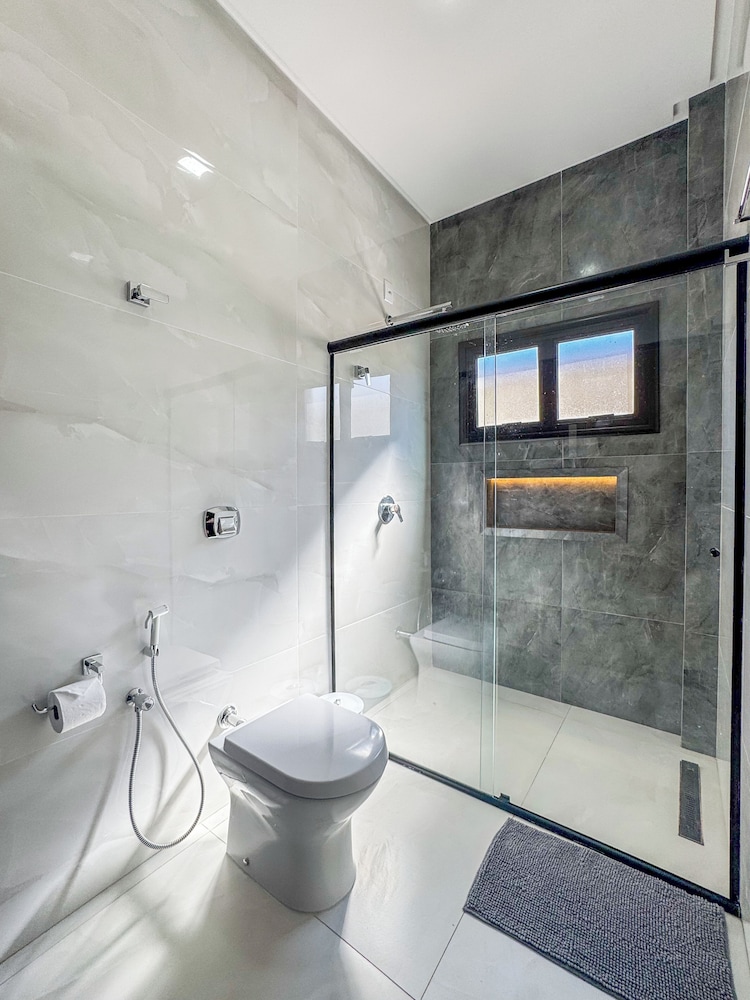 Mansão Luxo Lago - Caldas Novas