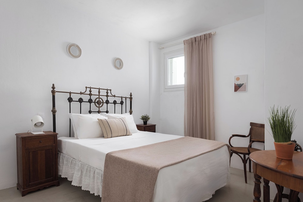 Lea Villas Mykonos view 3