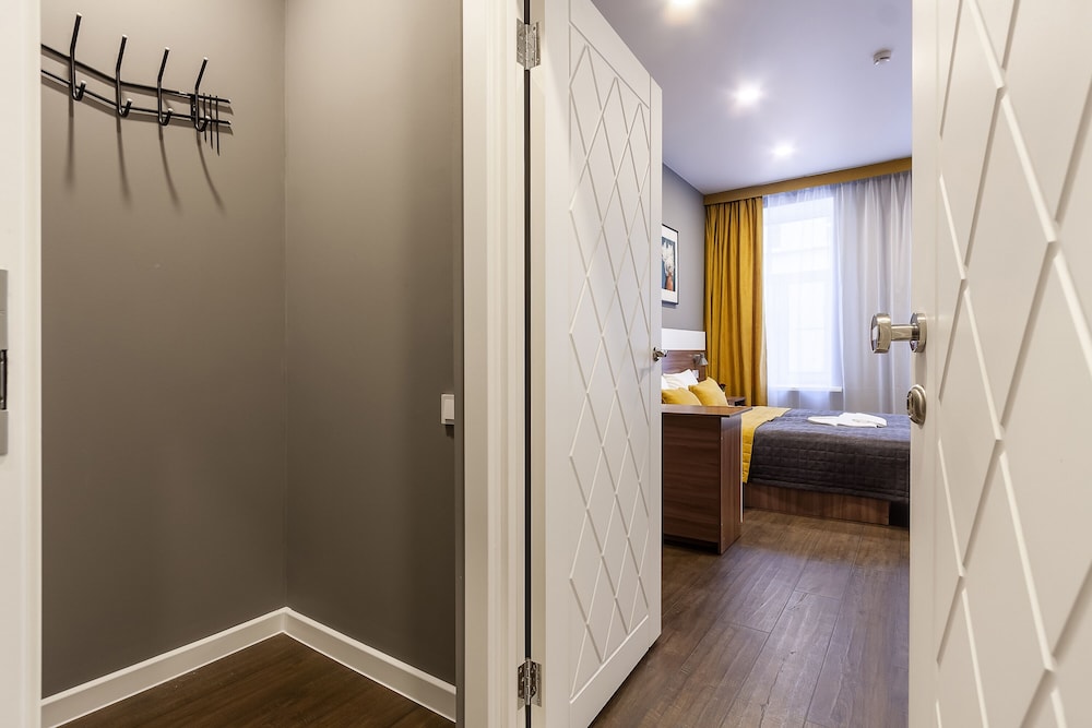 Apartment Democrat Nevsky 130 view 5