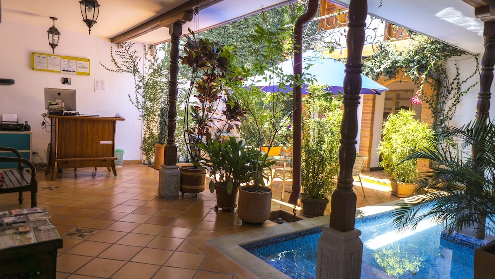 Hotel Boutique Casa Alegre Art Gallery