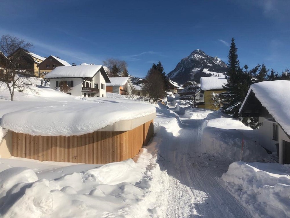 Premium Chalet in Tauplitz With Sauna and Pool
