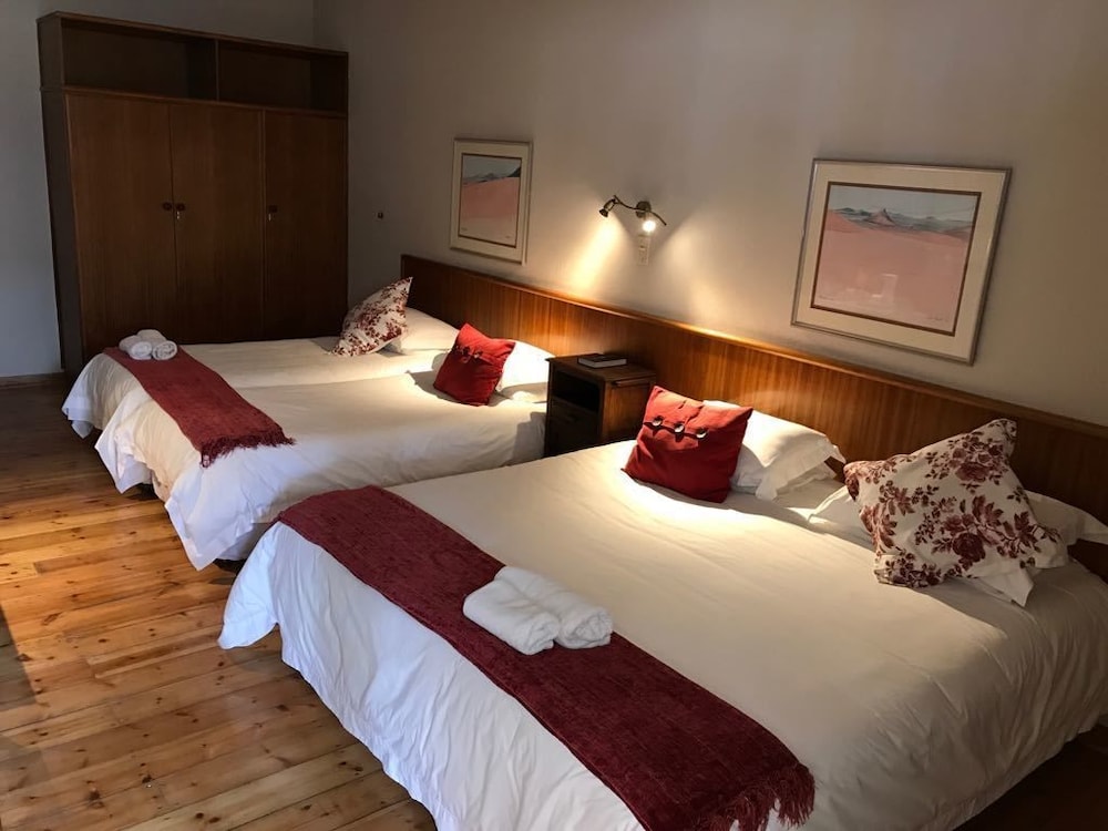 Karoo Country Inn Hotel