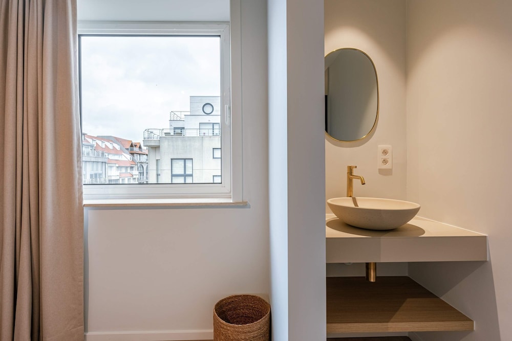 BE KNK Eliz 102-4a in Knokke-heist