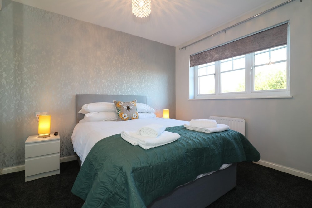 Chapelhall House - Airdrie