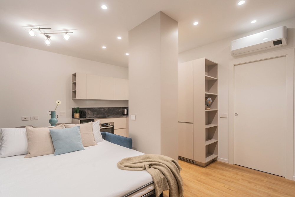 Rezia Apartments by Rent all Como