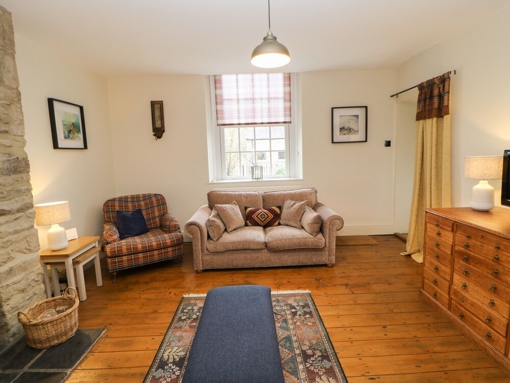Old Workhouse Cottage view 4