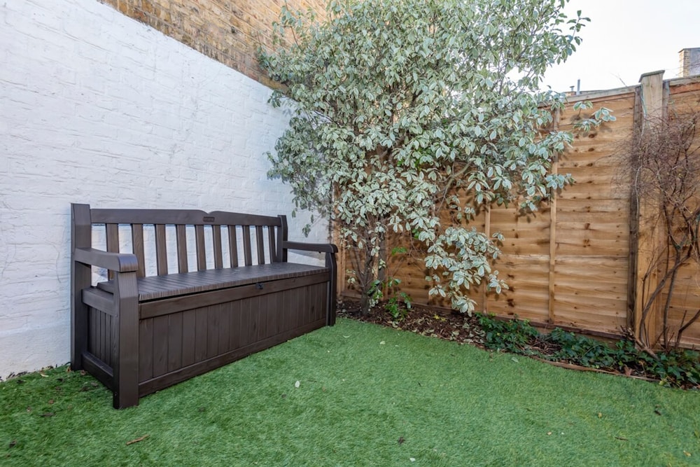 Stylish River Apartment - West Putney Embankment