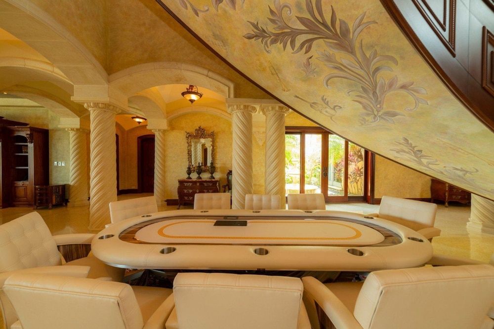 - Casa Garmus - 10 bdr Ocean View