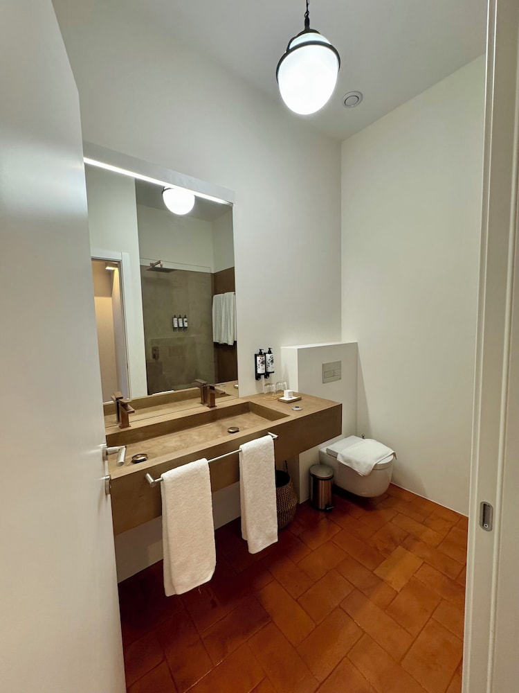 CICIOSO Boutique Hotel
