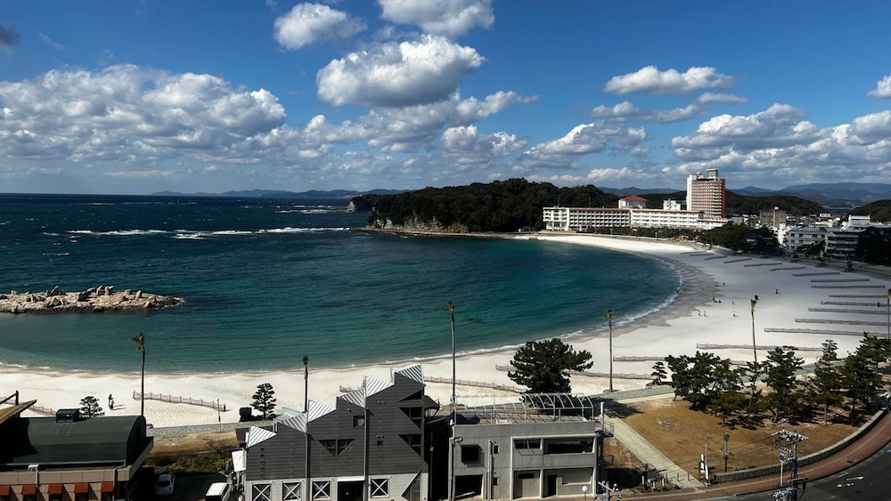 Hotel Sanrakuso