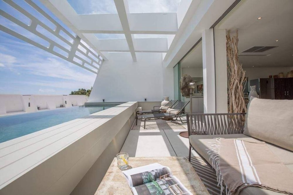 Villa Lova Chaweng Beach