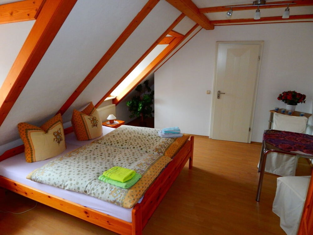 Reinhart / Large Holiday Apartment