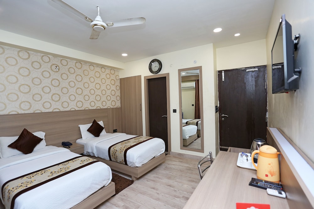 OYO 5663 GS Inn